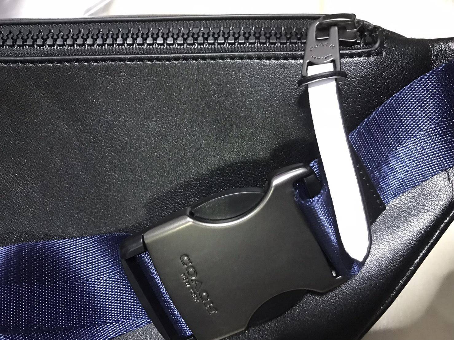 Coach F84711 Warren Mini Belt Bag In Signature Canvas กระเป๋าคาดอก คาดเอว ขนาดกำลังดี ใช้งานง่าย ใช้ได้ทั้งหญิงและชาย