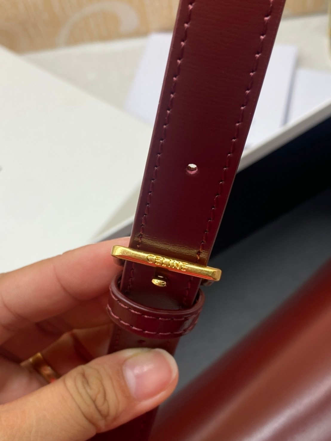 MEDIUM 22cm : CELINE CLASSIQUE TRIOMPHE BAG IN SHINY CALFSKIN / Celine Triomphe Bag / Celine Bag พร้อมส่ง 10 สี เกรดออริ 1:1 กระเป๋าแบรนด์หรูที่ควรมีแห่งปี