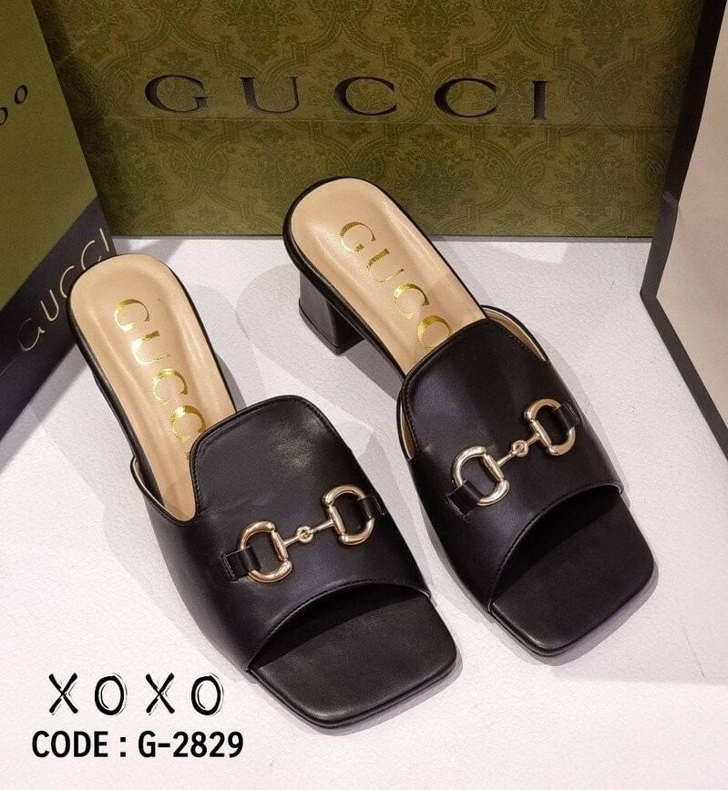 Gucci Mid Heel รองเท้าส้นกลาง 3 นิ้ว งานสวม สวย เก๋ วัสดุหนัง PU ทรงเปิด ด้านบนติดอะไหล่สีทอง ส้นแท่ง ยื่น เดิน ใช้งานง่าย น้ำหนักเบา แมทส์ชุดง่าย