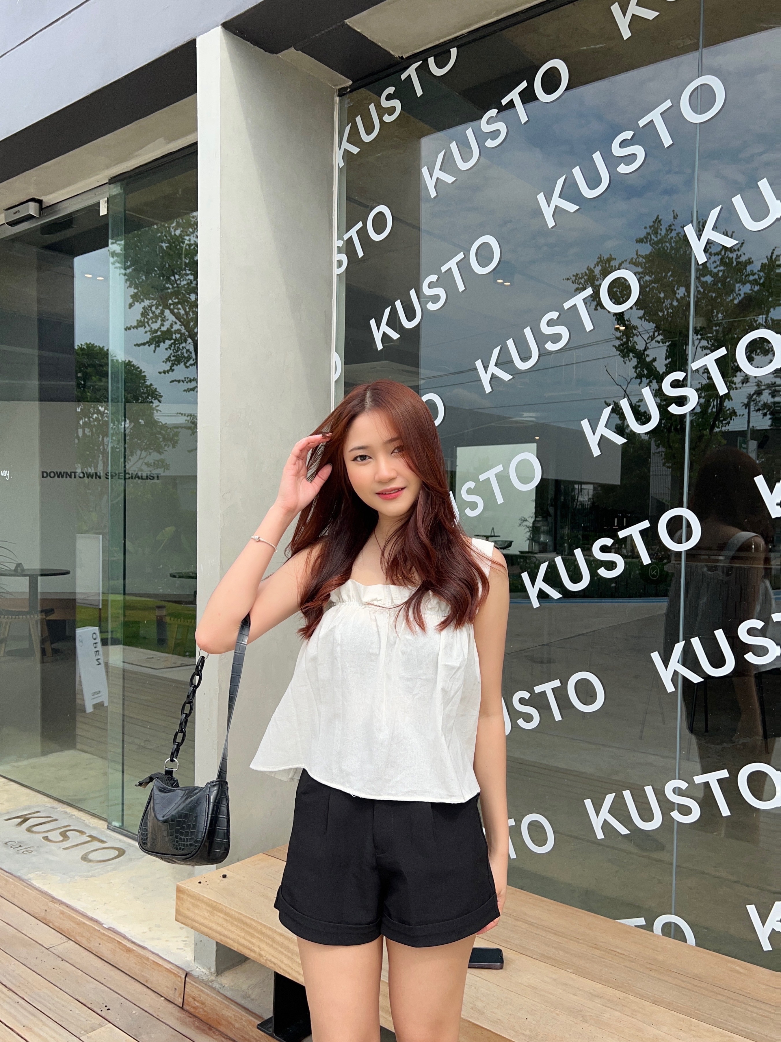 พร้อมส่ง 3 สี 🐱 Maties tops เสื้อสายเดี่ยวสุดน่ารักสีมินิมอล (37196)