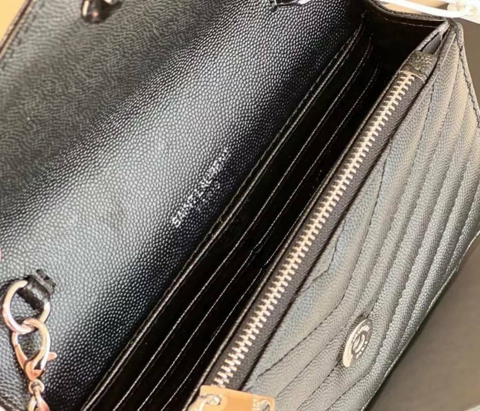 VIP 🥂 YSL WOC 8" YVES Saint Laurent Chain Wallet Envelope Woc Monogram Black Leather Cross Body Bag กระเป๋าเงิน wallet on chain ที่มาพร้อมสายสะพายแบบโซ่ ขนาด 8” งานหนังสวยติดโลโก้ YSL มีทั้งอะไหล่เงิน ทอง และดำ ด้านในมีช่องซิป และช่องใส่การ์ด