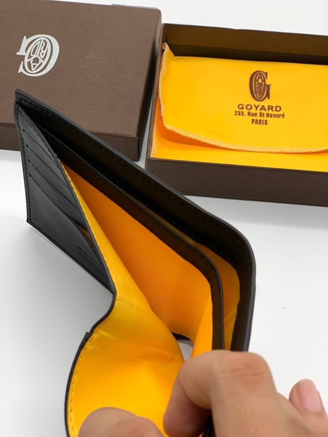 VIP GIFTbag 】GOYARD Victoire Bifold Wallet กระเป๋าสตางค์ผู้ชายใบสั้น พร้อมส่ง 4 สี พร้อมกล่องสวยหรูน่าใช้มากค่ะ
