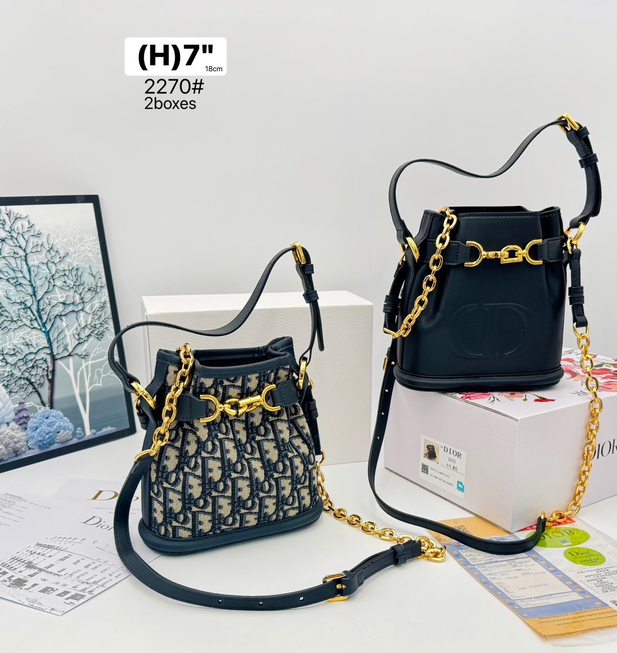 DIOR Small C'est Bag กระเป๋าสะพายสุดคลาสสิค ดีไซน์หรู ไซส์เล็กกะทัดรัด ใช้งานง่าย สะพายได้ทุกโอกาส ไอเท็มร้อนแรง ดีเทลสวยไม่ซ้ำใคร