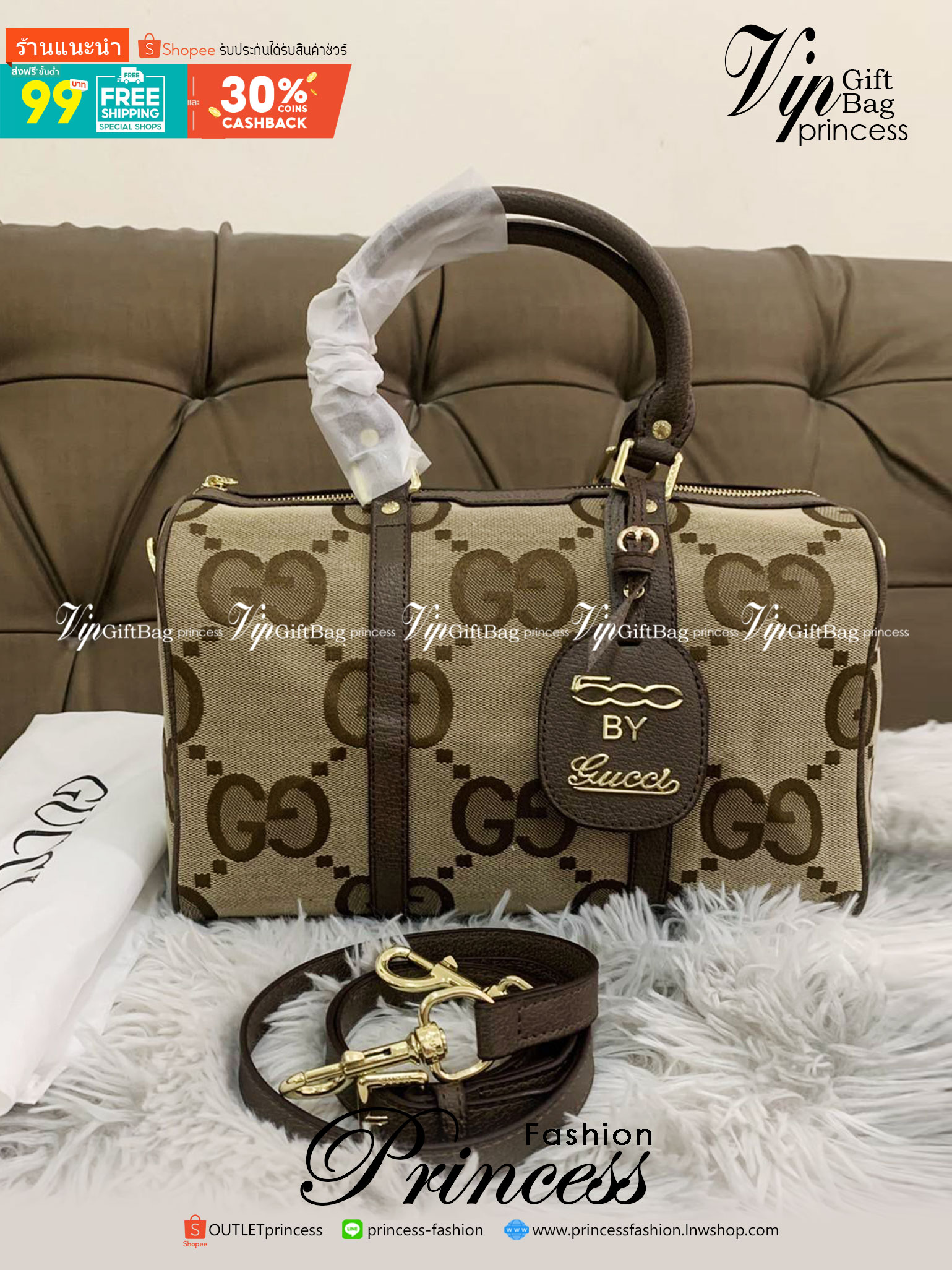 VIP 🥂 Gucci Vintage Web Boston Bag / Gucci Travel กระเป๋าทรงหมอนยอดนิยม สำหรับสาวๆ ผู้รักการพกพาของเยอะๆ ไปไหนมาไหนตลอดเวลา เหมาะใช้ทั้งในชีวิตประจำวันหรือใช้เป็นกระเป๋าเดินทางก็ได้ โดดเด่นด้วยลวดลายซิกเนเจอGucci วัสดุcalfskin อะไหล่ทอง ขนาดกำลังด