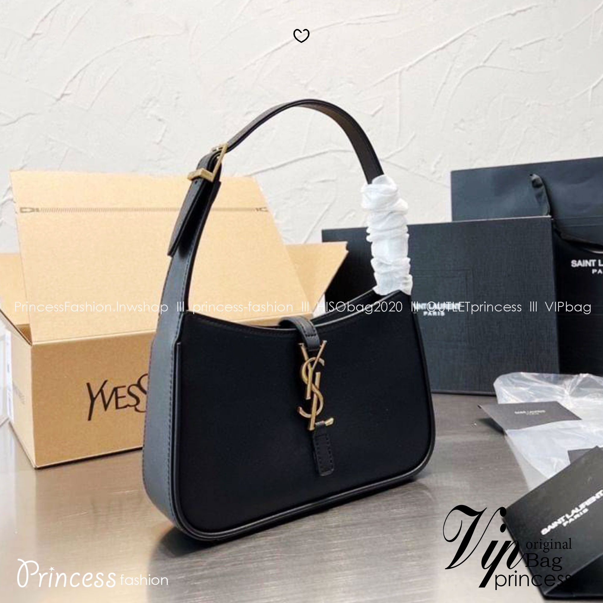 YSL LE 5 À 7 in smooth leather bag / YSL Le 5A7 Hobo Bag กระเป๋าสะพายไหล่ทรงโฮโบกระแสแรงดีไม่มีแผ่ว ใช้งานง่าย สวย เรียบหรู ดูแพงที่แท้ทรู เป็นรุ่นที่สาวๆ ควรมีติดตู้ไว้ รับรองว่าปังมากๆ