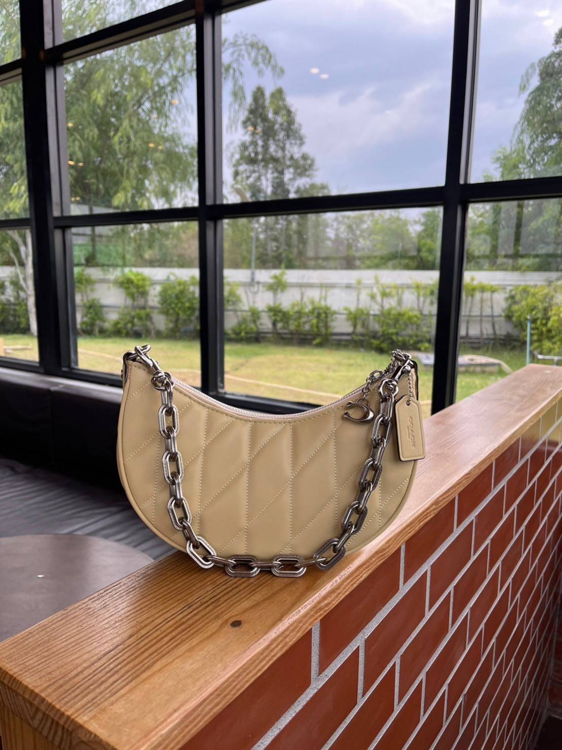 พร้อมส่ง 4 สี COACH CP148 MIRA SHOULDER BAG WITH PILLOW QUILTING กระเป๋าสะพายดีไซน์สวย 🧡 เกรดท็อปออริจินอล 1:1 สลับแท้ เกรดดีสุด ใช้งานต่างประเทศได้