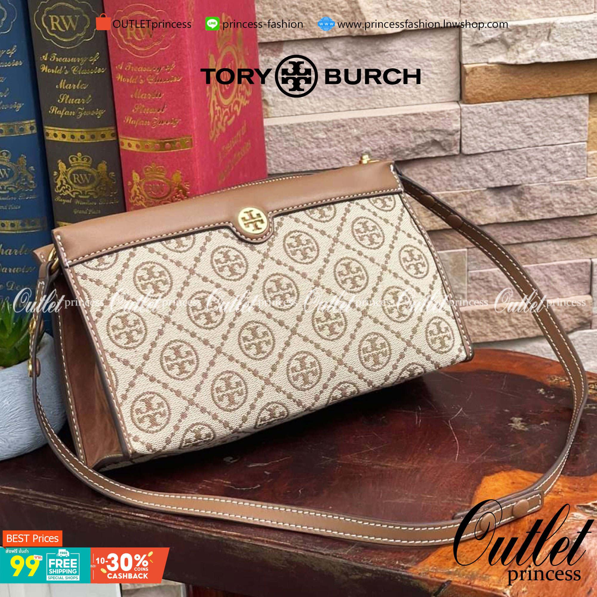 Tory burch t monogram jacquard mini pouchette ปังไม่หยุดกับลวดลาย T Monogram ที่มารังสรรค์ลงบนไอเท็มต่างๆ ในคอลเล็กชั่นต่างๆ สำหรับในรุ่นนี้มาในทรง mini pouchette ที่ได้ดีไซน์น่ารักๆแบบลุคช์ไฮโซ ที่สามารถปรับสายสั้นยาวได้ด้วยกระดุมสแน็ป ต่างออกไปกับคอลเลค