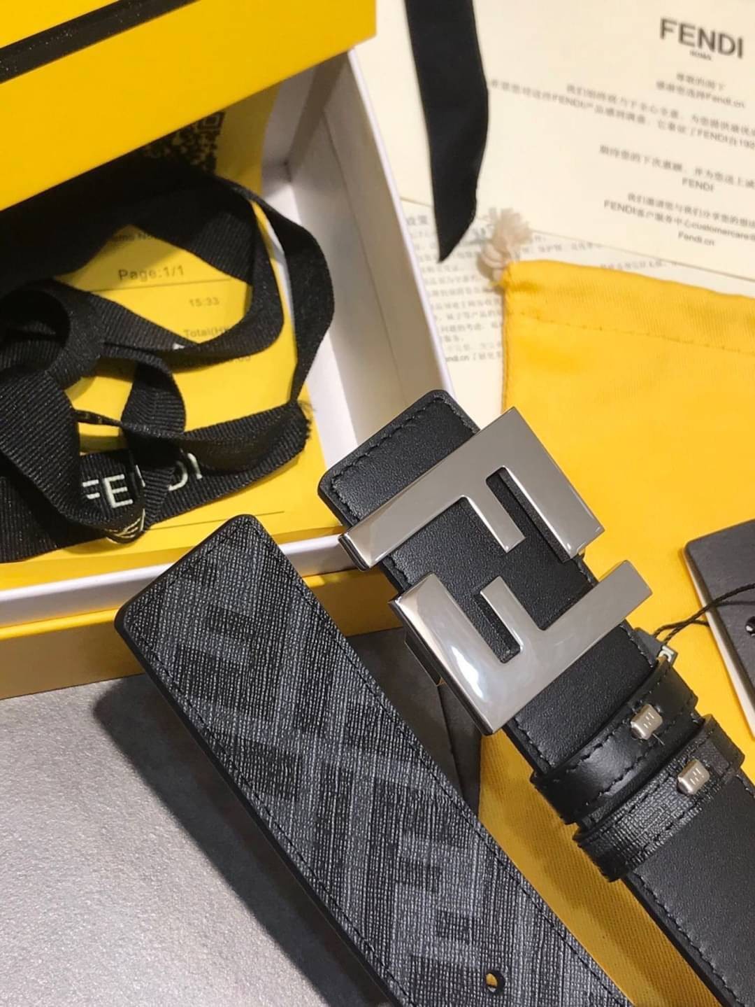 FENDI Belt Black leather belt / FF Belt เข็มขัดเฟนดิหนังแท้ เกรดออริจินอล ดีไซน์เรียบหรูเข้ากับทุกลุค ใช้ได้ทั้งชายหญิง มาพร้อมกล่อง ห้ามพลาดค่ะ! พร้อมส่งที่ไทย ภาพถ่ายจากงานขายจริง ใช้งานต่างประเทศได้