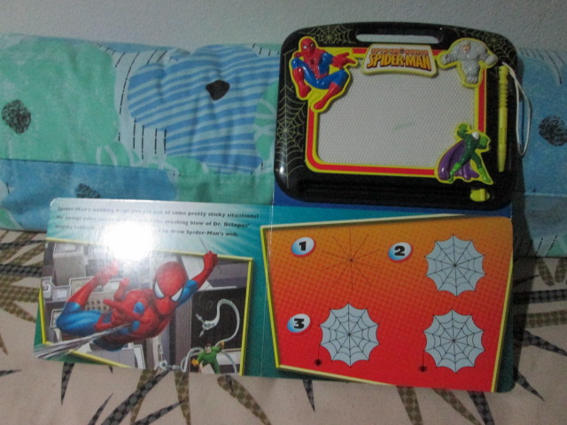 Spider Sense Spider-Man หนังสือพร้อมที่เขียนค่ะ