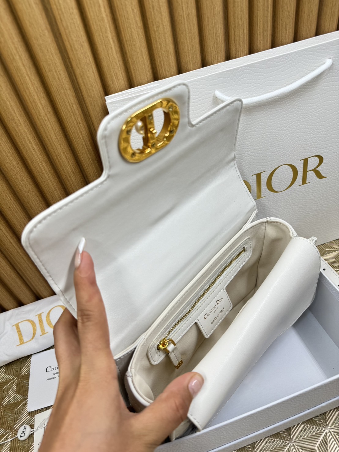 พร้อมส่ง 6 สี Small Dior Jolie Top Handle Bag 22cm กระเป๋าสะพาย เกรดออริ สลับแท้ 1:1 ใช้ต่างประเทศได้