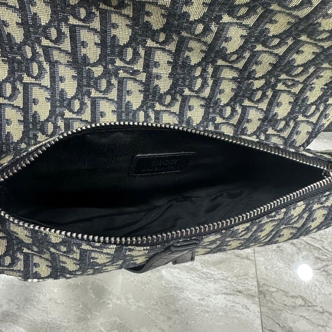 พร้อมส่ง 2 สี DIOR Saddle Bag Beige and Black Dior Oblique Jacquard กระเป๋าคาดอกดิออร์ เกรดออริ สลับแท้ 1:1 ใช้ต่างประเทศได้