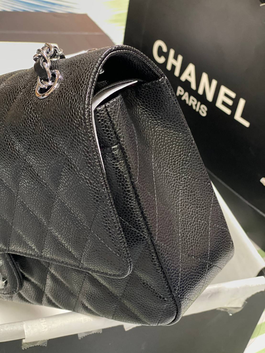 CHANEL LARGE CLASSIC JUMBO HANDBAG 30cm พร้อมส่งที่ไทย Lambskin & Grained Calfskin