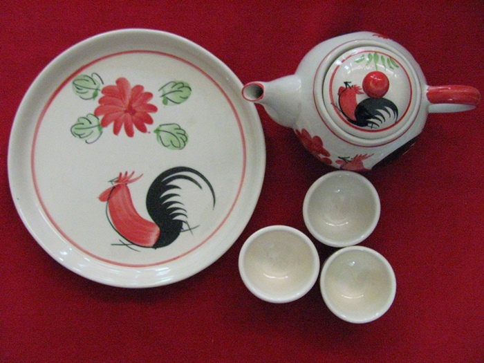 ชุดกาน้ำตราไก่ค่ะ