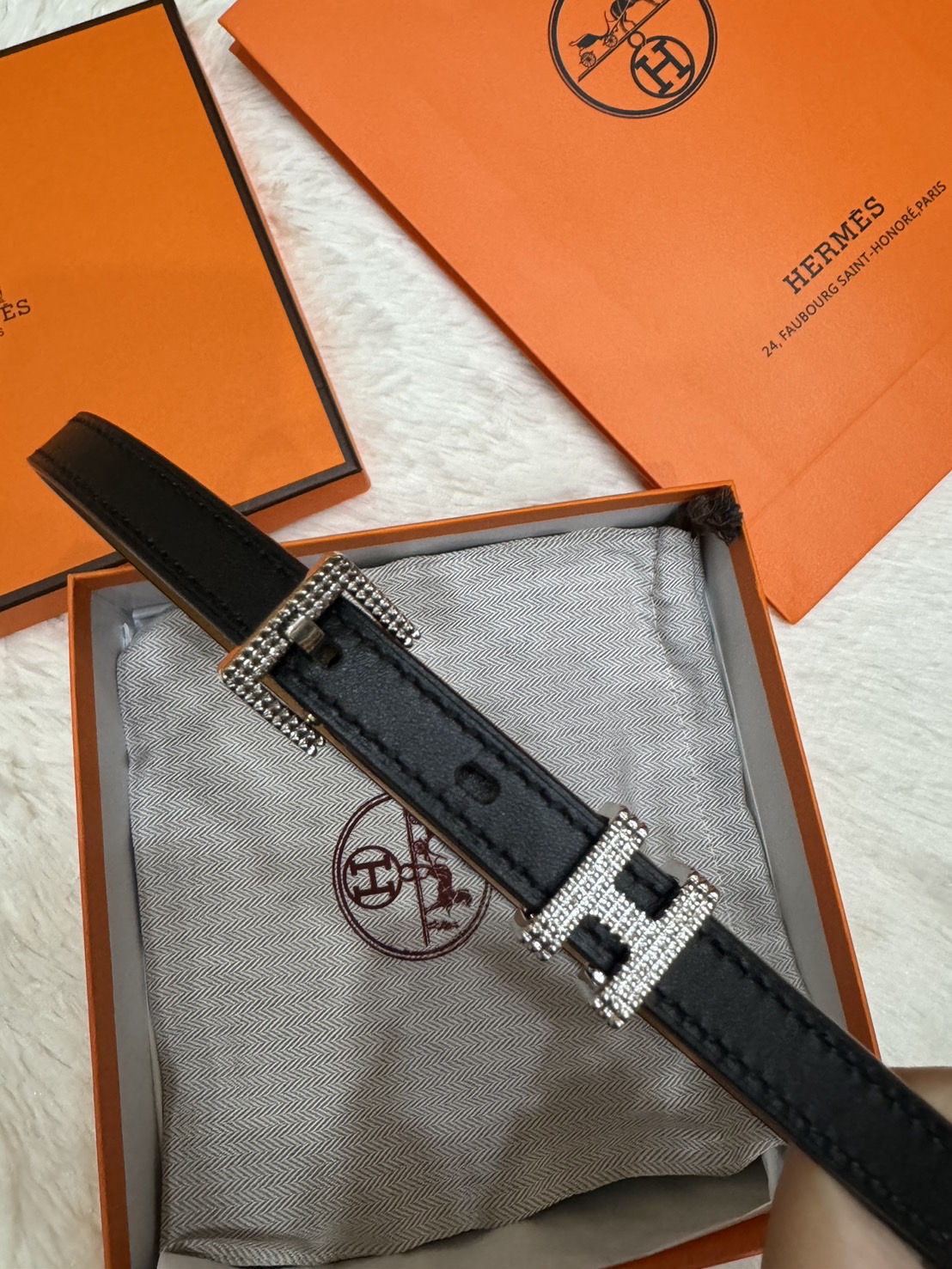 HERMES Pop H Guillochee 15 belt / HERMES Leather belt in Hunter & jewel 1.5cm เข็มขัดแบรนด์หรูหนังแท้ เกรดงานดีสุด เกรดออริ ท็อป สลับแท้ 1:1 ใช้งานต่างประเทศได้