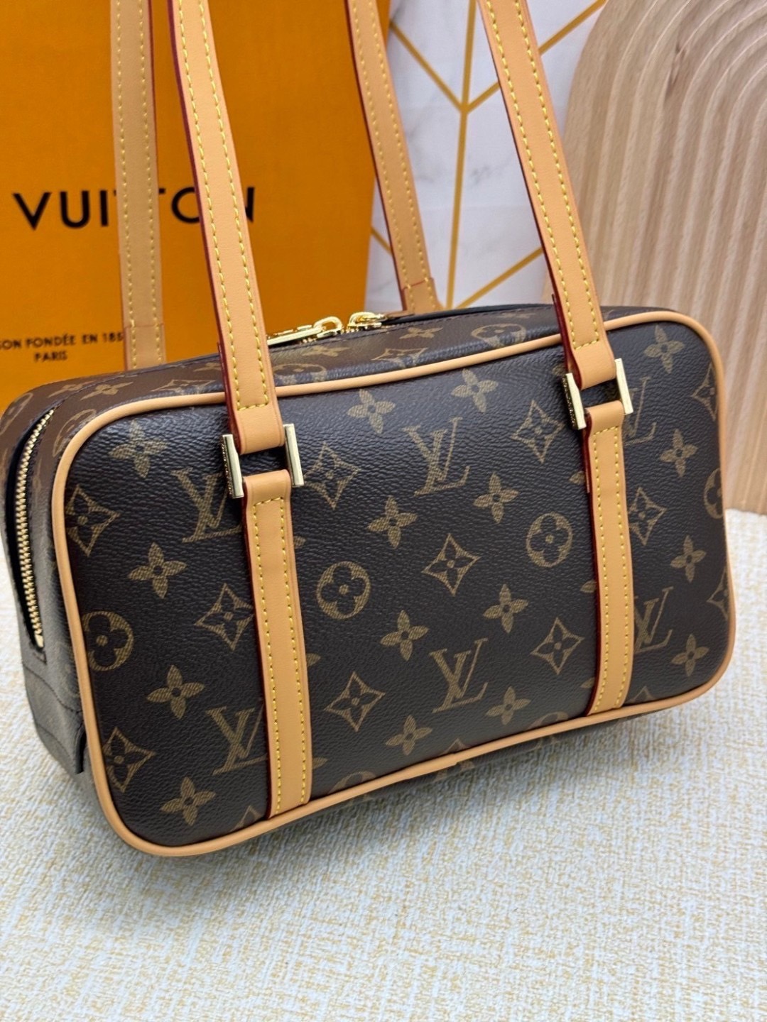 LV Cite 2022 Monogram Canvas Handbags กระเป๋าสะพายรุ่นวินเทจยอดนิยม ไฮคลาสตลอดกาล เกรดออริ 1:1 ใช้งานต่างประเทศได้