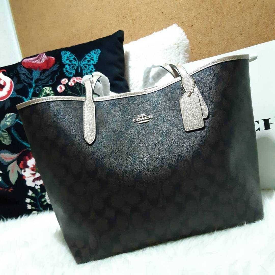 COACH C5696 CITY TOTE IN SIGNATURE CANVAS กระเป๋าถือทรงโท้ทใบใหญ่ ใส่ของได้ของครบครัน รุ่นใหม่ล่าสุด!!