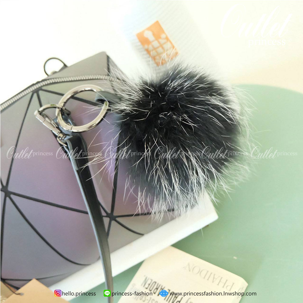 มาใหม่ กระเป๋าถือ/สะพาย ทรงสวย เหมือนซื้อ1ได้4 โอ้ย 🤩🤩 คุ้มสุดๆไปเลยค่า เพราะตัวกระเป๋าปรับได้ถึง4 แบบตามการใช้งานเลยน๊าแถมตัวกระเป๋าน้ำหนักเบาอีกด้วย ✨✨✨ สายสะพายถอดได้แถมสายยาวให้อีก 1 เส้น กระเป๋าทรงสุดฮิตจากแบรนด์ 