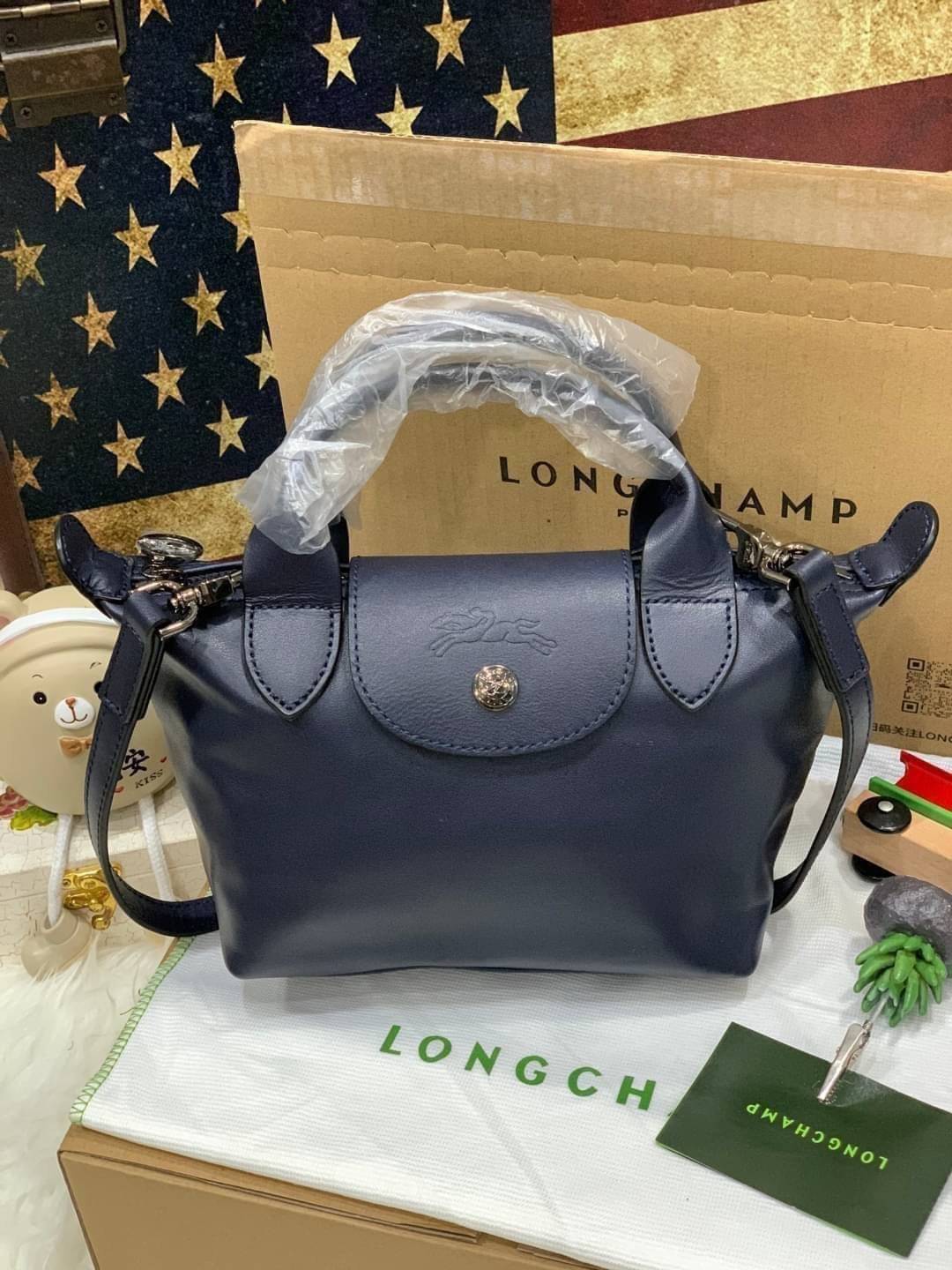 ของแท้ 100% Longchamp LE PLIAGE CUIR TOP HANDLE BAG Color: Black,Orange,Sienna, Navy,Nordic,Grey,Lichen