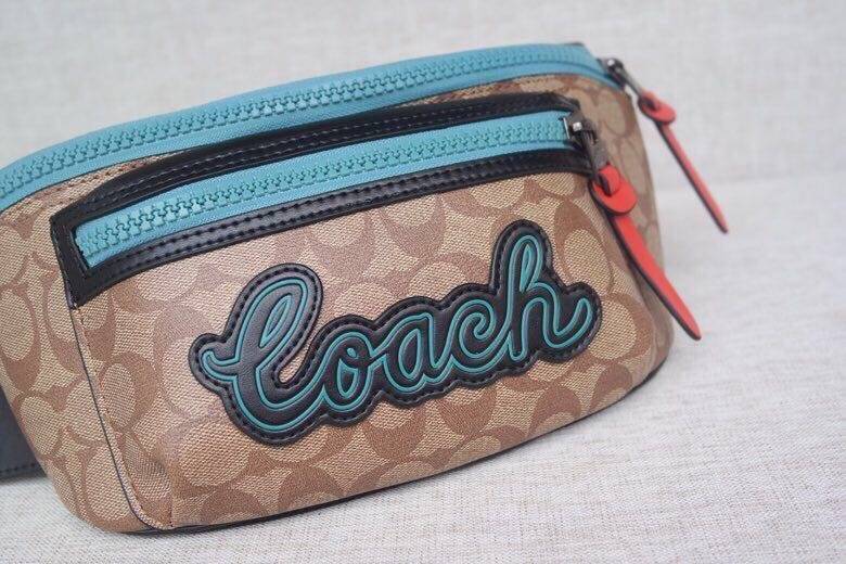 COACH F72931 TERRAIN BELT BAG IN SIGNATURE CANVAS กระเป๋าคาดอกสุดเท่ ขนาดพอเหมาะ ใช้แล้วเท่สุดๆไปเลย ภายในกว้าง เปิดปิดด้วยซิป