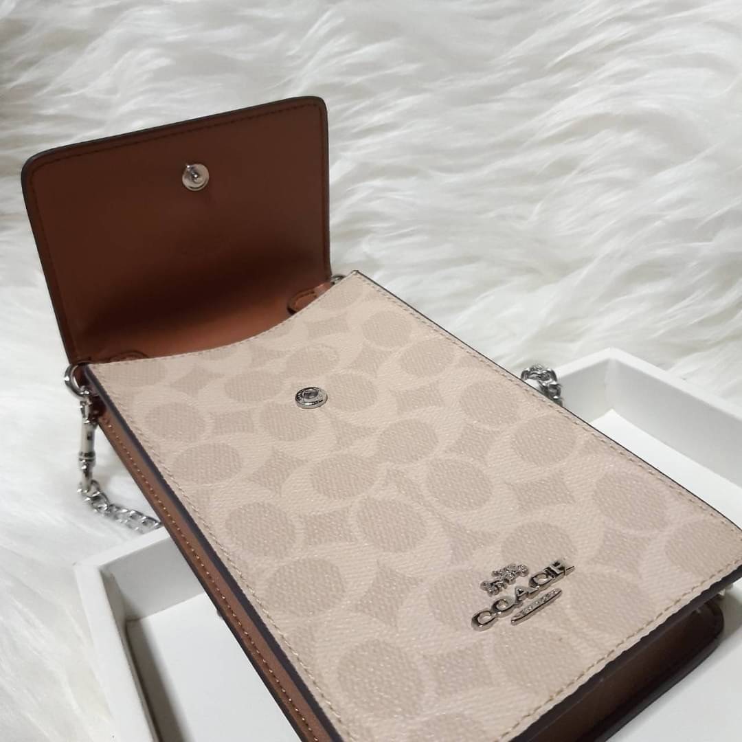 COACH F76357 SNAP PHONE CROSSBODY IN SIGNATURE CANVAS BEST ITEM!! ðâĄïļāļāļĢāļ°āđāļāđāļēāļŠāļ°āļāļēāļĒāđāļāļāļāļāļĢāļ°āļŠāļāļāđ Case phone āđāļŠāđāđāļāļĢāļĻāļąāļāļāđāļĄāļ·āļāļāļ·āļāđāļāđāļāļļāļāļĢāļļāđāļ āļāļĩāđāļāļāđāļĨāļēāļĒāļāļĩāļāļĨāļēāļŠāļŠāļīāļ āļ§āļąāļŠāļāļļāļŦāļāļąāļāđāļāļāļ§āļēāļŠāļāļļāļāļ āļēāļāļāļĩ āļāļēāđāļĨāļ°āļ āļēāļĒāđāļāđāļāđāļāļŦāļāļąāļāļŠāļąāļāđāļāļĢāļēāļ°āļŦāđāđāļĢāļĩāļĒāļ āđāļāļīāļ-āļāļīāļāļāđāļ§āļĒāļāļĢāļ°āļāļļāļĄ āļŠāļēāļĒāļŠāļ°āļāļēāļĒāļĒāļēāļ§āļ