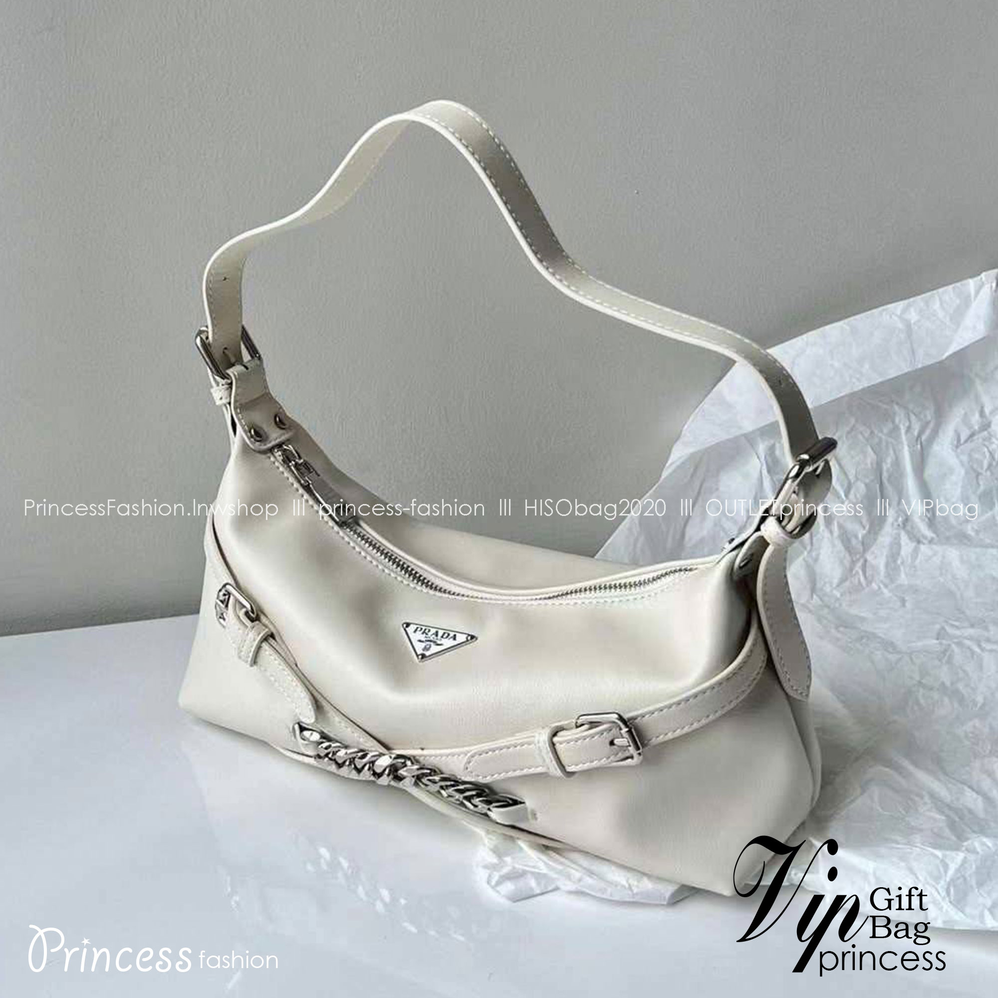 PRADA LEATHER SHOULDER BAG พร้อมส่งที่ไทย 📌เข้าใหม่ สวยหนักมากก จำนวนจำกัดค่ะ! ใบเดียวเอาอยู่ตลอดวันเลยค่ะ!