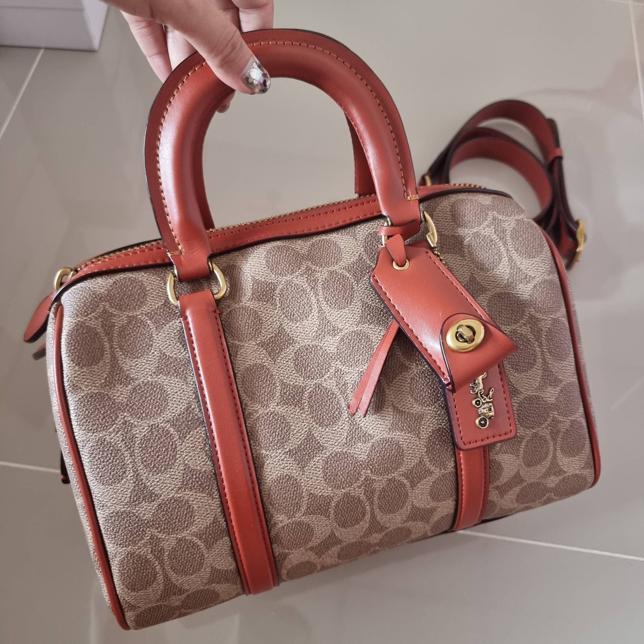 COACH RUBY SATCHEL 25 IN SIGNATURE CANVAS CP239 พร้อมส่ง กระเป๋าทรงหมอนดีไซน์ใหม่ ใบใหญ่ เพิ่มดีเทลความหรูมากมาย