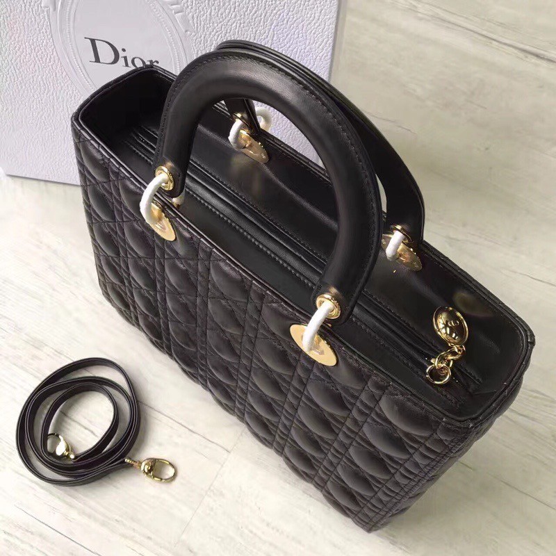 หนังแท้ LARGE LADY DIOR BAG Black Cannage Lambskin / Dior Lady Large พร้อมส่งที่ไทย งานหนังแท้ทั้งใบเกรดออริจินอล ภาพสินค้าถ่ายจากงานขายจริง ใช้งานต่างประเทศได้