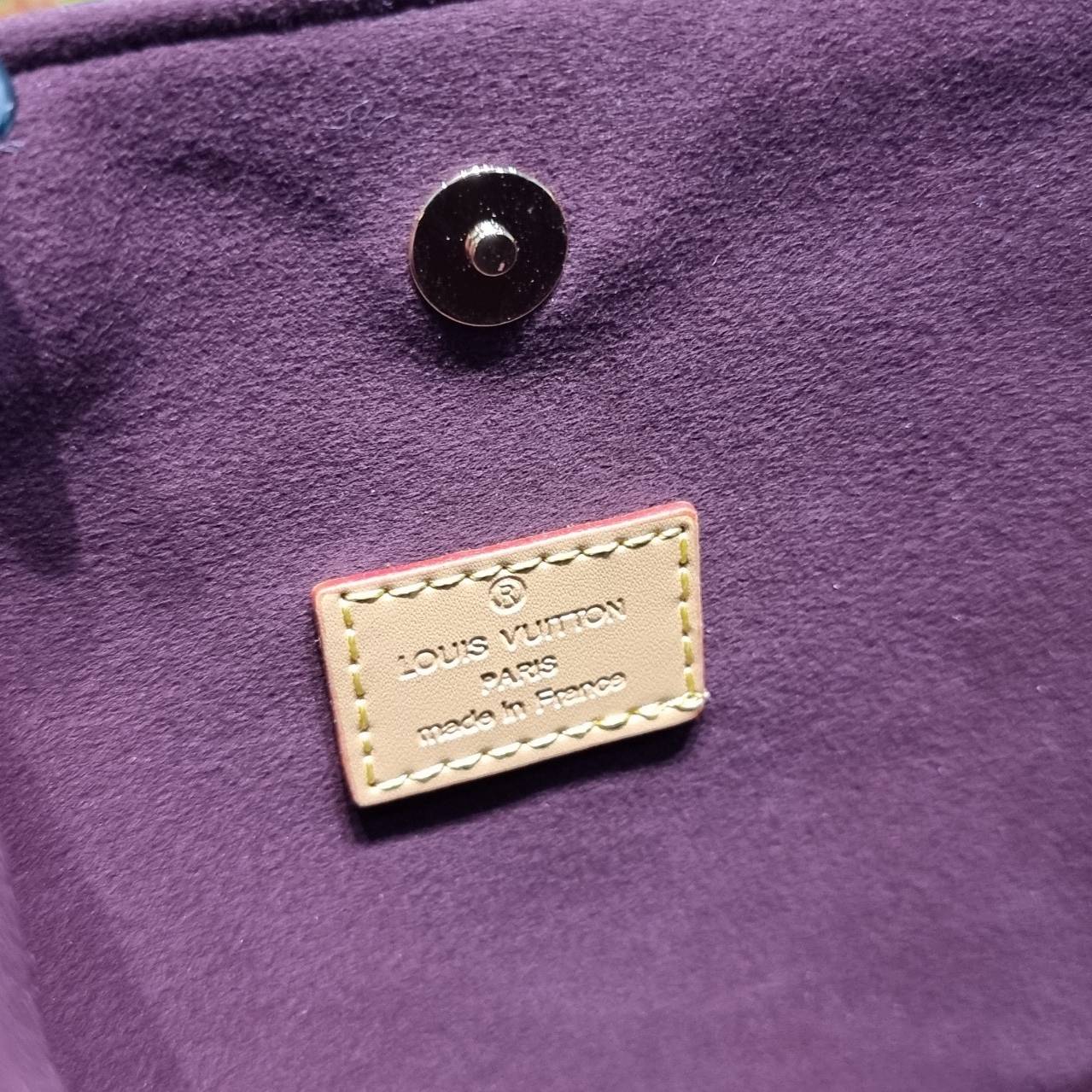 LV All In BB Bag กระเป๋าทรงบัคเก็ตที่มาแรงมากๆตอนนี้ พร้อมสีใหม่ต้อนรับวาเลนไทน์ รูปทรงคลาสสิคสะดวกใช้ ดีไซน์ลูกเล่นสนุกๆ