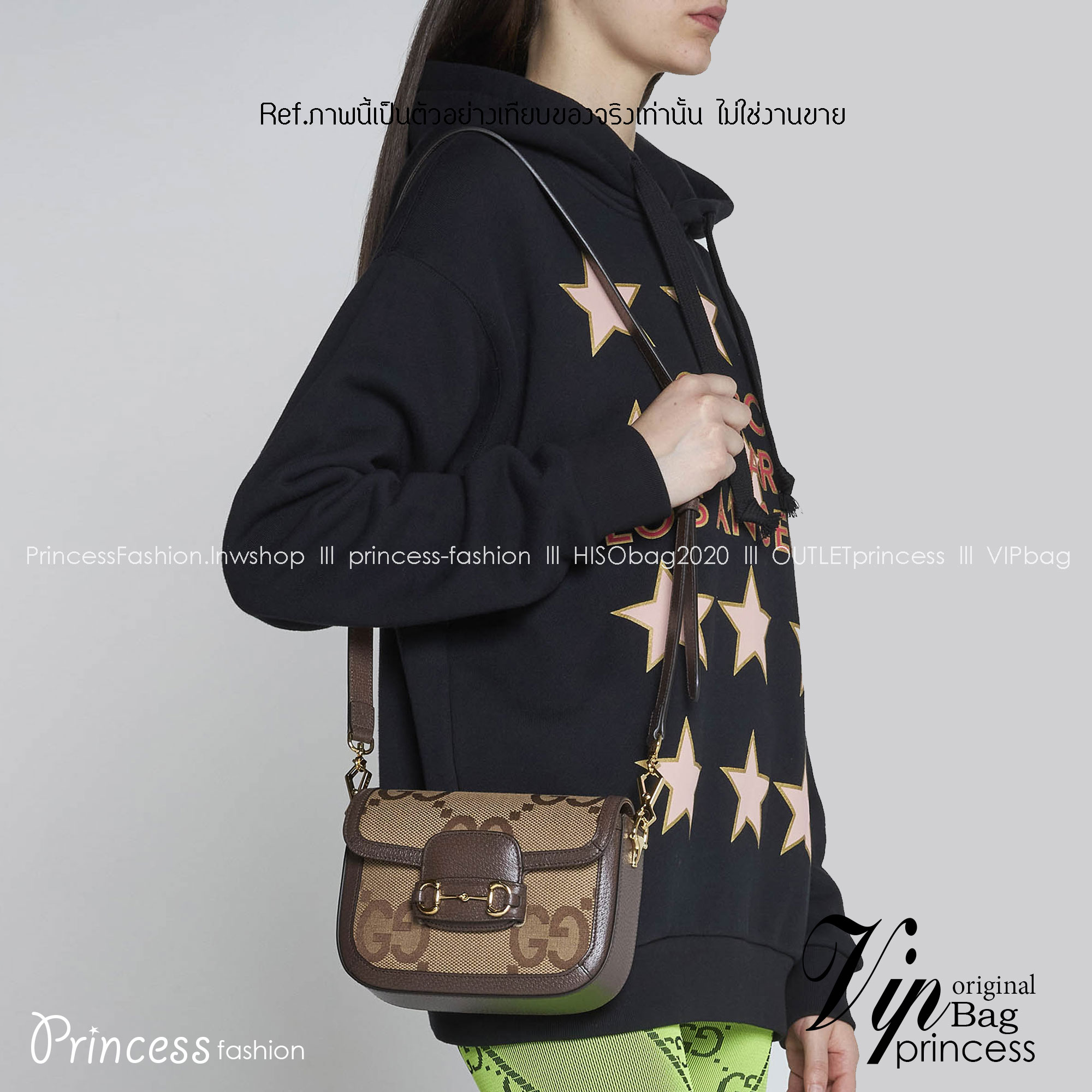 GUCCI HORSEBIT 1955 JUMBO GG BAG พร้อมส่ง กระเป๋าสะพายสุดหรู คลาสสิคสวยอยู่ทรง โดดเด่นด้วยโลโก้ GG jumbo มีช่องซิปเล็กใส่ของสำคัญได้ แมทซ์ง่ายกับทุกชุด สวยลงตัวเหมาะกับทุกชุด มีสไตล์ ต้องมีค่า