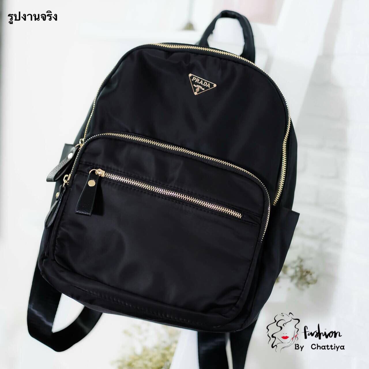 Prada nylon backpack fashion bag by Chattiya Brand:Prada Detail:รอบนี้จัดหนักสำหรับเป้รับซัมเมอร์ จัดมาให้เลือกหลายแบบ ใบนี้ก็เช่นกันเพิ่มความจุและเพิ่มช่องให้สำหรับคนมีของ ต้องจัดเต็ม ตัวกป.เป็น nylon เนื้อดี กันน้ำได้ซิปกว้างทั้ง 3 ช่องแบ่งให้ไม่ต้องถาม