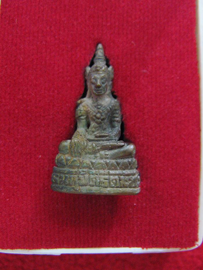 สินค้าหมดค่ะ องค์พระพุทธนฤมิตรัตนชนะมาร รุ่น1 หลวงพ่อทองกลึง สุนทโร วัดเจดีย์หอย จ.ปทุมธานี กล่องเดิม พร้อมใบคาถาค่ะ