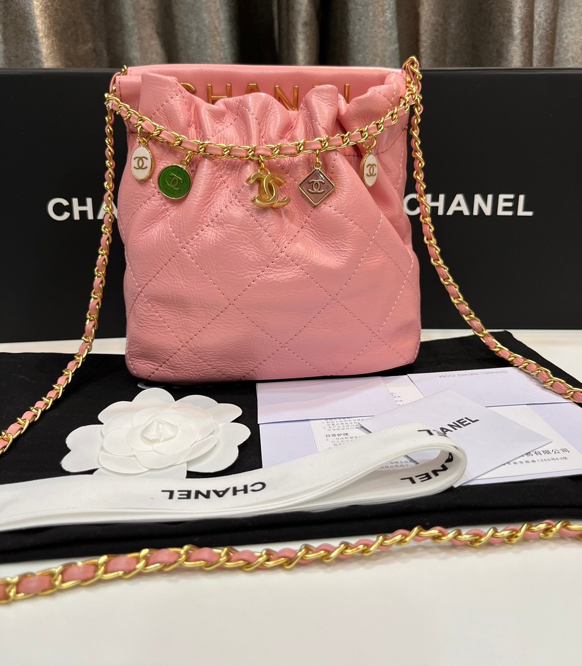 CHANEL 23p mini 22bag / Chanel 23P mini bucket bag / Chanel ss22 shopping tote กระเป๋าสะพายไซส์มินิ เกรดออริ 1:1 ใช้งานต่างประเทศได้