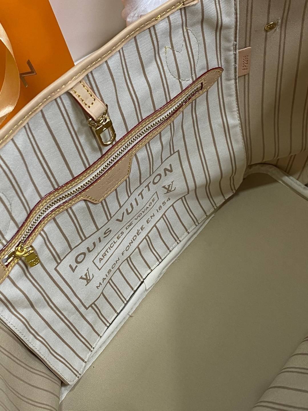 LV Neverfull MM เกรดออริจินอล พร้อมส่งที่ไทย ภาพสินค้าถ่ายจากงานขายจริง ใช้งานต่างประเทศได้