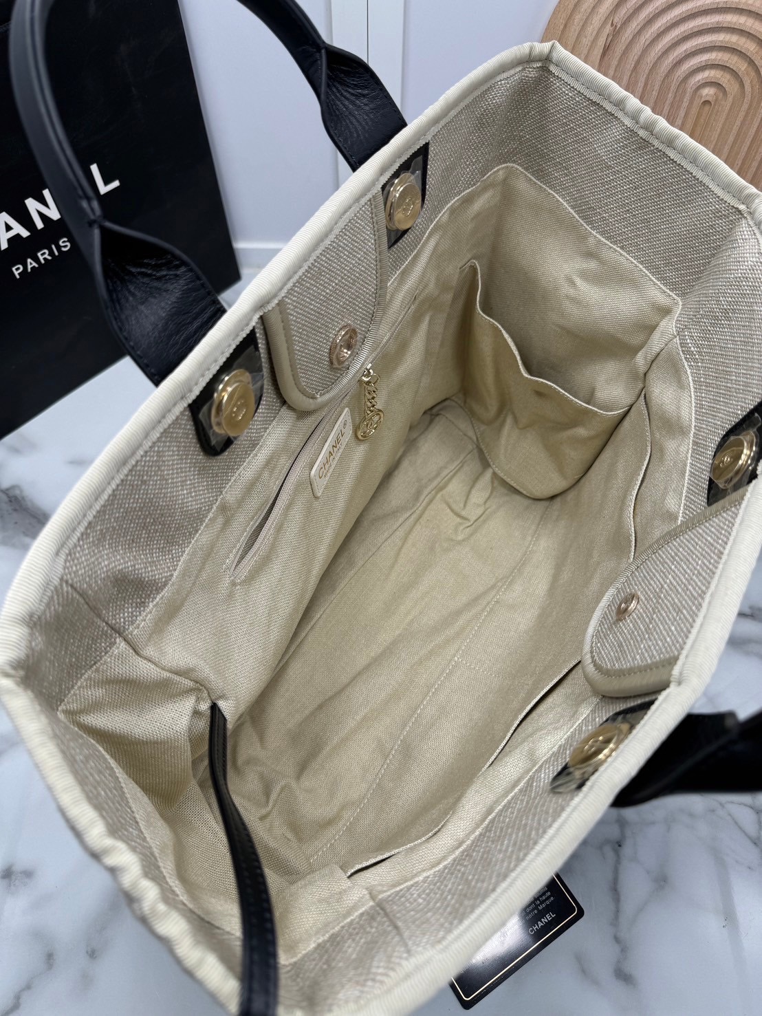 ORI หนังแท้ | Chanel Deauville Tote Bag กระเป๋าสะพายทรงโท้ทช้อปปิ้ง ใบใหญ่ ภายในโล่งกว้าง จุของได้เยอะ