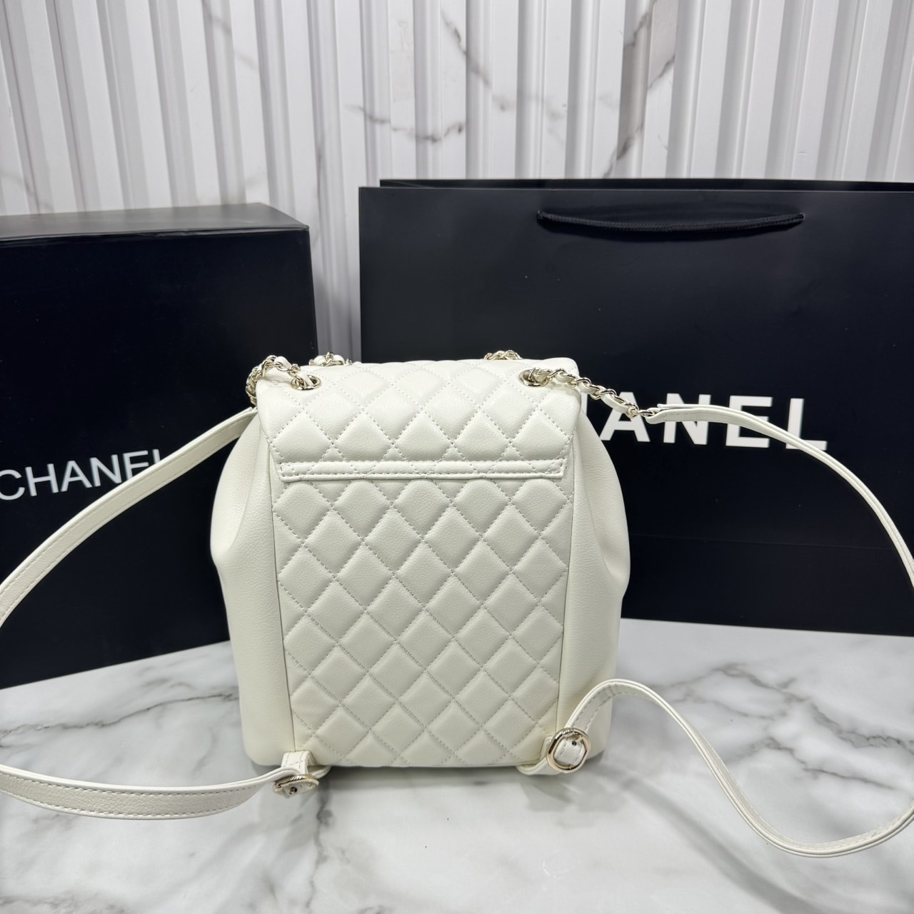 ORI หนังแท้ | Chanel Duma Backpack กระเป๋าเป้ไซส์มินิ น่ารักน่าใช้สุดๆ ไอเท็มยอดฮิต รูปทรงทันสมัย ดีเทลความสวยมากมาย
