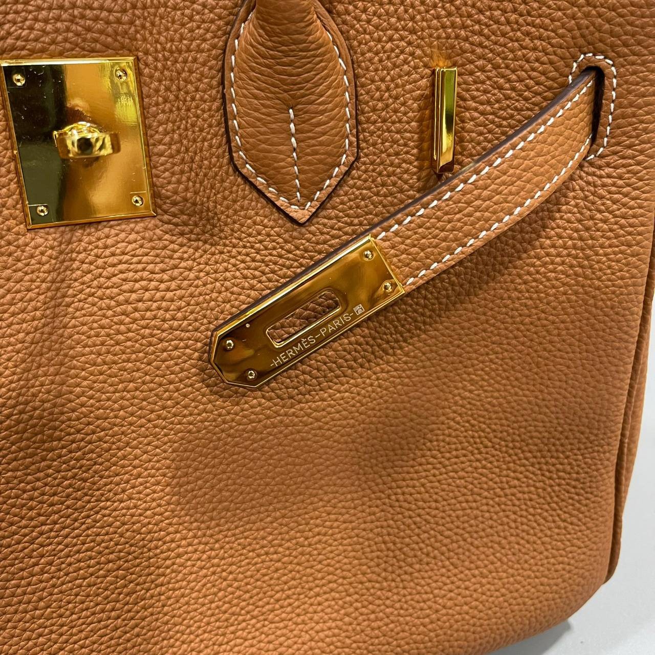 หนังแท้ Hermes BIRKIN 25CM epsom in MAUVSSYLESTE COLOR FULL HANDMADE GOLD HARDWARE เกรดออริจินอล ภาพสินค้าถ่ายจากงานขายจริง