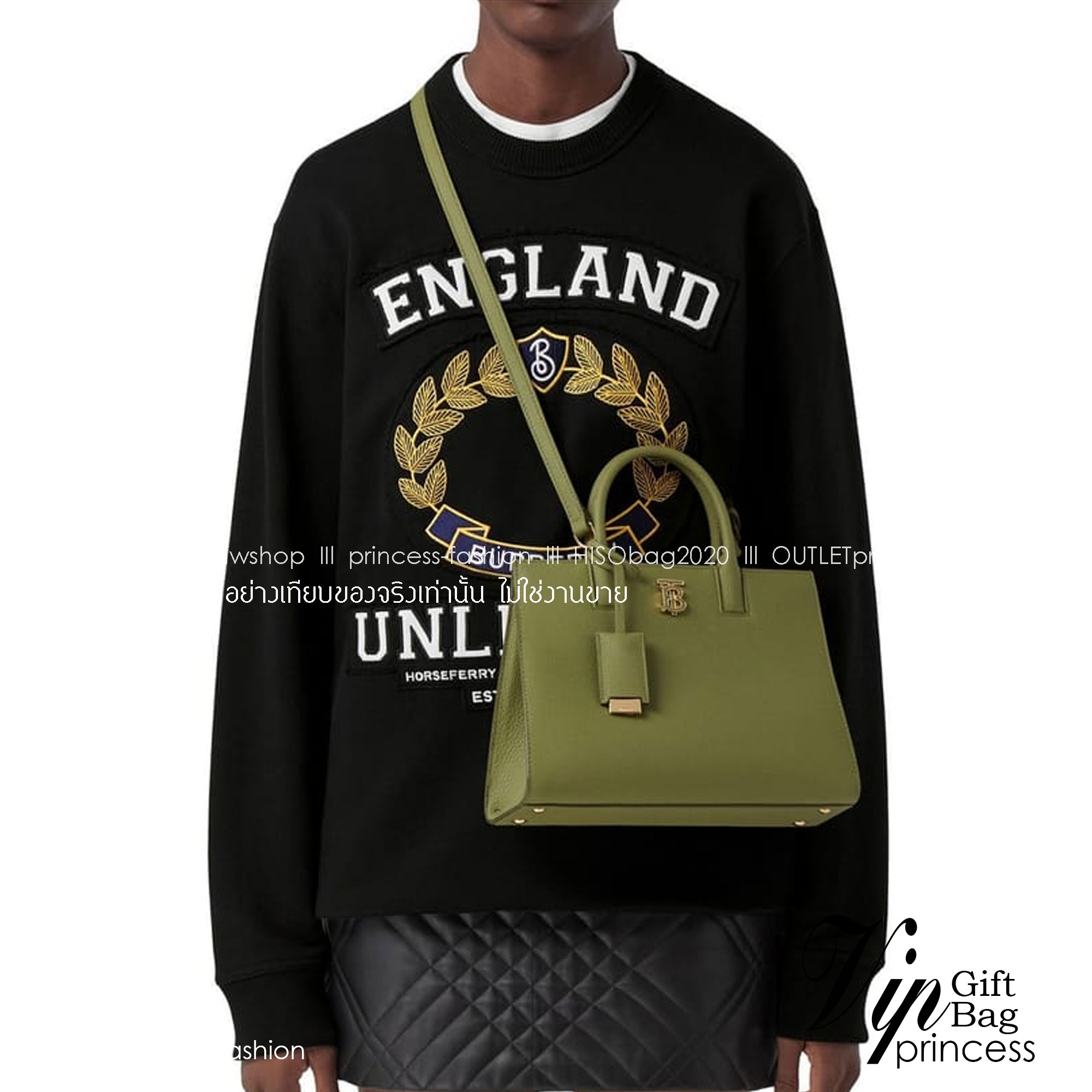 Burberry Small Frances Tote Bag / Burberry Tote Bag สวยหรูดูดีเกินต้าน กับกระเป๋าถือทรงสวย ดีไซน์ผู้ดีเรียบหรู ถือขับผิวไปเลยทุกสี สวยคม มาพร้อมหูจับในตัว พร้อมสายสะพายยาว งานจริงดีงาม สาวๆได้ไปรับรองประทับใจแน่นอนจ้า