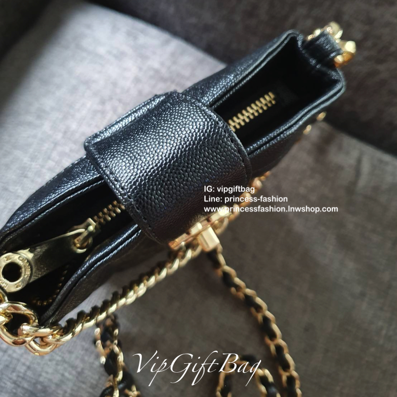กระเป๋า Chanel Mini Crossbody Twist bag with gold chain