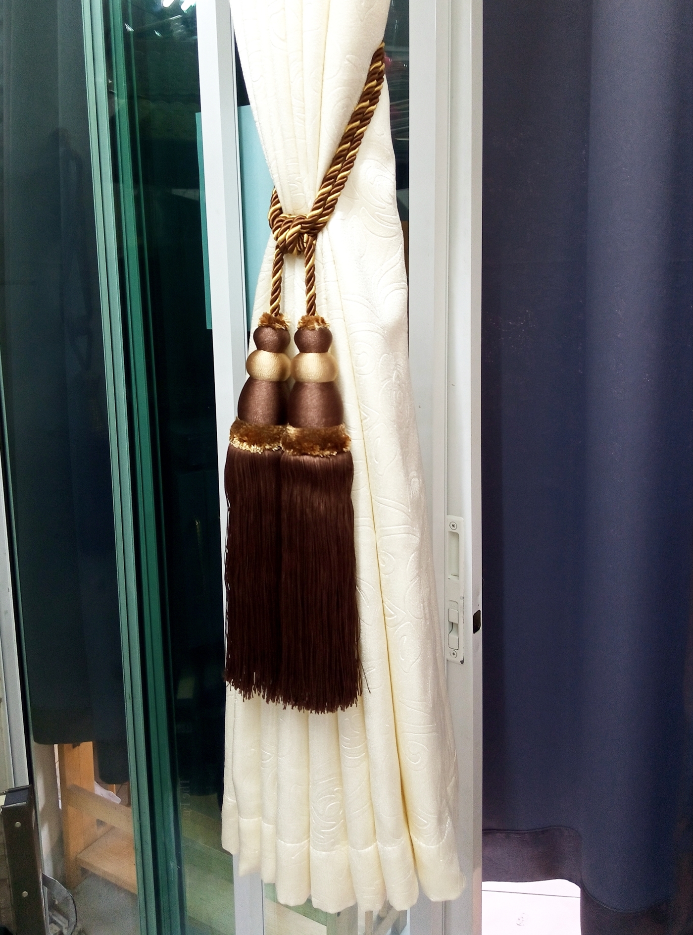 สายรวบผ้าม่าน ขนาดใหญ่ รุ่นชีต้า(CHEETAH) สีน้ำตาล (ราคาต่อชิ้น)