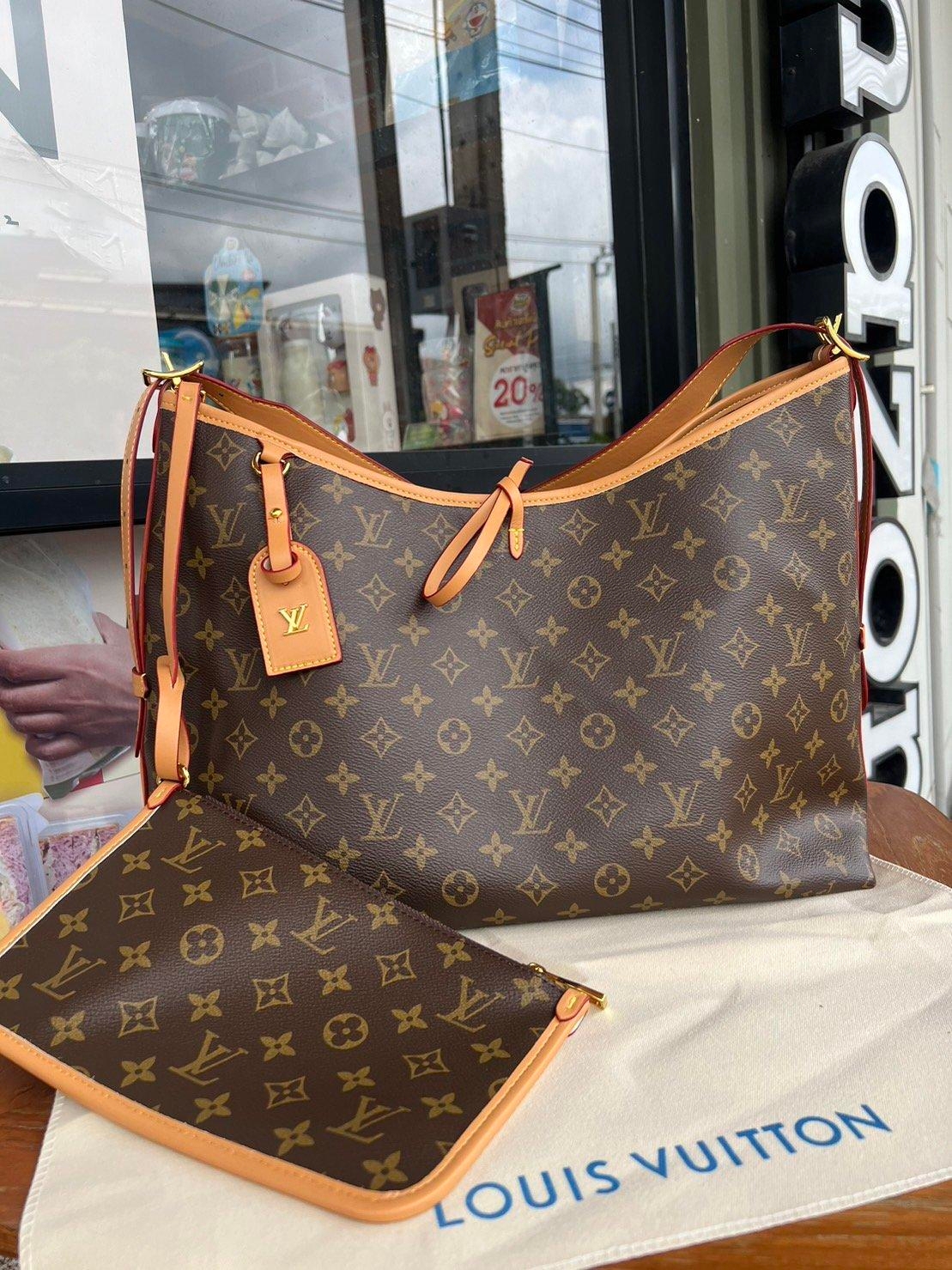 LV CarryAll MM handbag in Monogram / LV Tote Shopping Bag พร้อมส่ง กระเป๋าถือแคนวาสแต่งขอบหนังแคนวาสอย่างดี ผสานเสน่ห์สวยงามเข้ากับดีไซน์ที่รับกับสรีระให้คุณพกพาไปได้ทุกที่