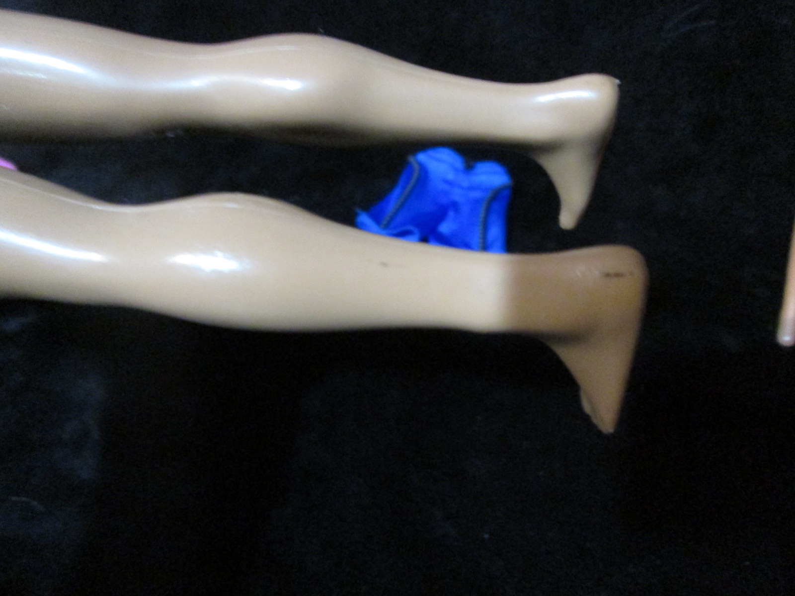 Beach Blast Barbie with Ken_ตุ๊กตาบาร์บี้และเคนแท้มือสองสภาพดี