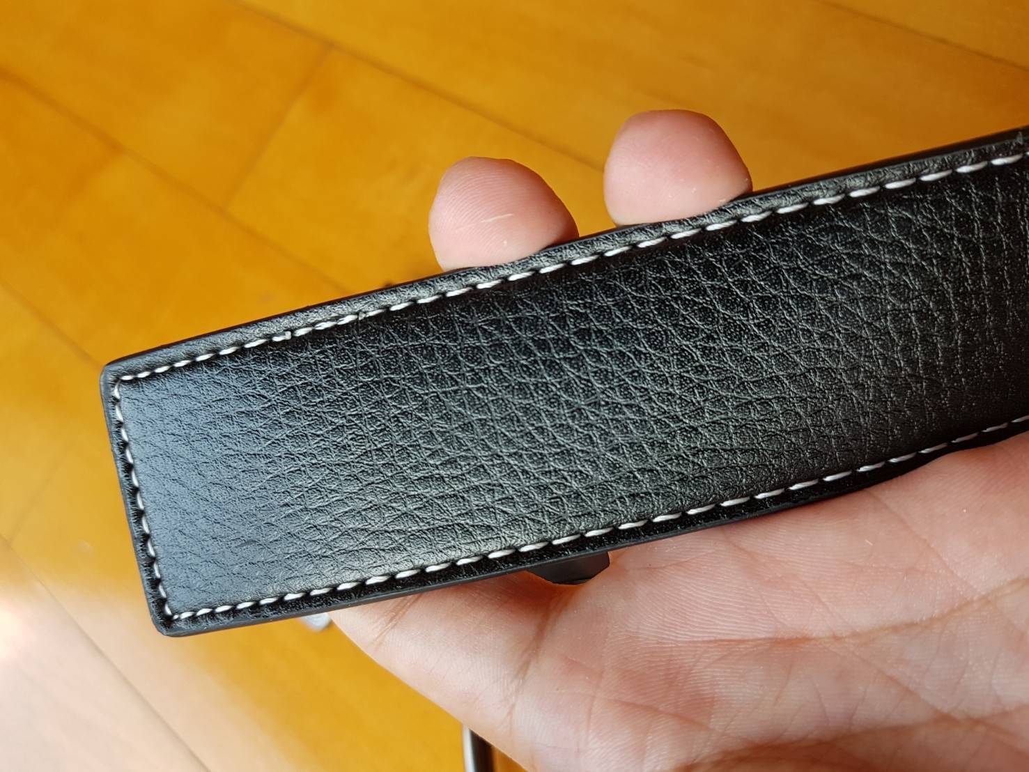 Coach Men's Belt Gift Set ชุดเข็มขัดสำหรับคุณผู้ชาย วัสดุหนังคุณภาพดี มีหัวเข็มขัด 2 แบบ เปลี่ยนใช้ได้หลายโอกาส ราคาสุดคุ้ม มาพร้อมกล่องจะมอบเป็นของขวัญ ในโอกาสพิเศษก็เหมาะค่ะ