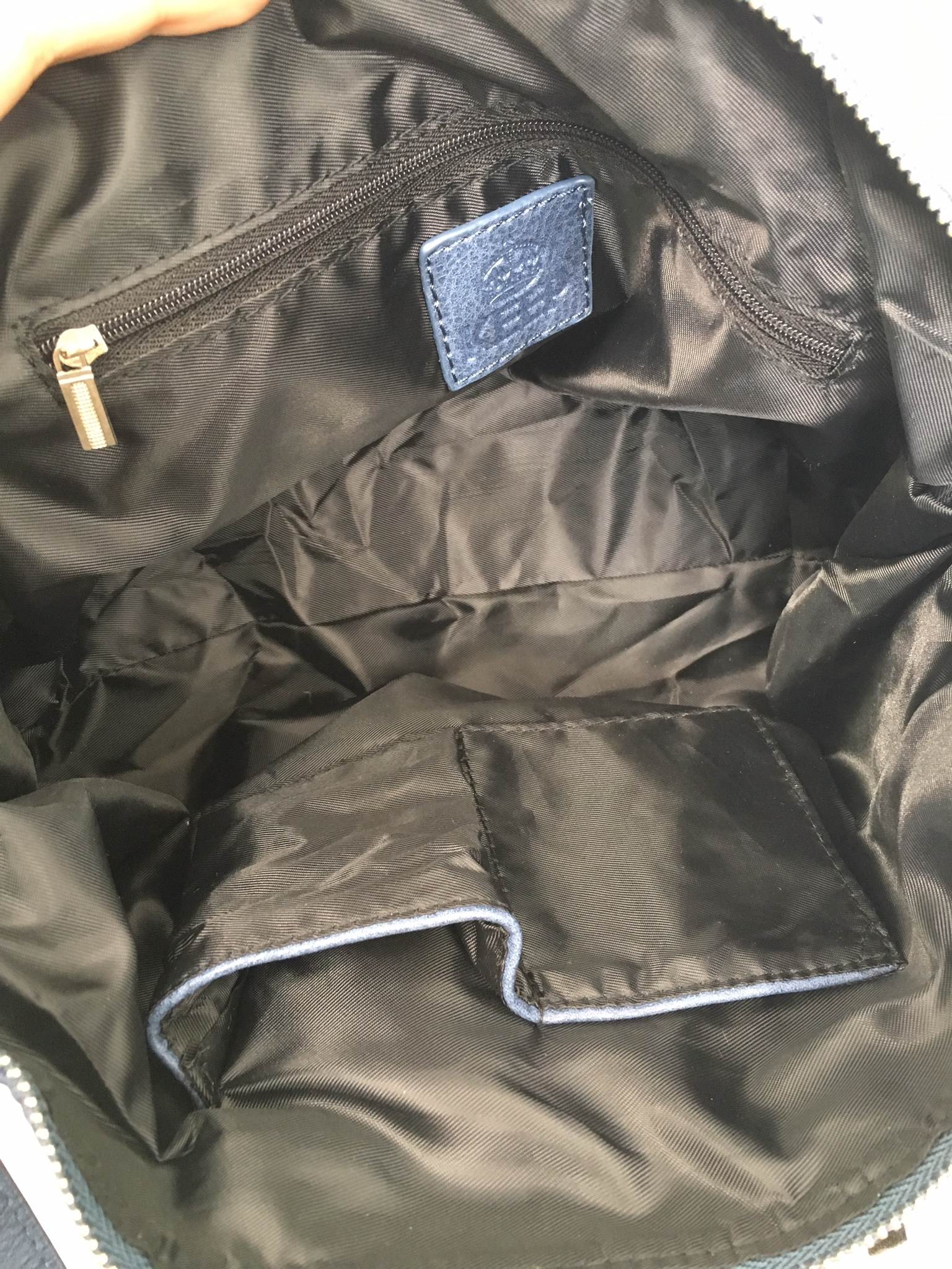 New arrival! KEEP ทรง longchamp รุ่น Duo sister with strap มีดีเทลสายรัดด้านจ้างคะ ตัวกระเป๋าหนังแกะสังเคราะห์ ลายหนังสวยมากๆคะ นิ่ม สุดๆ