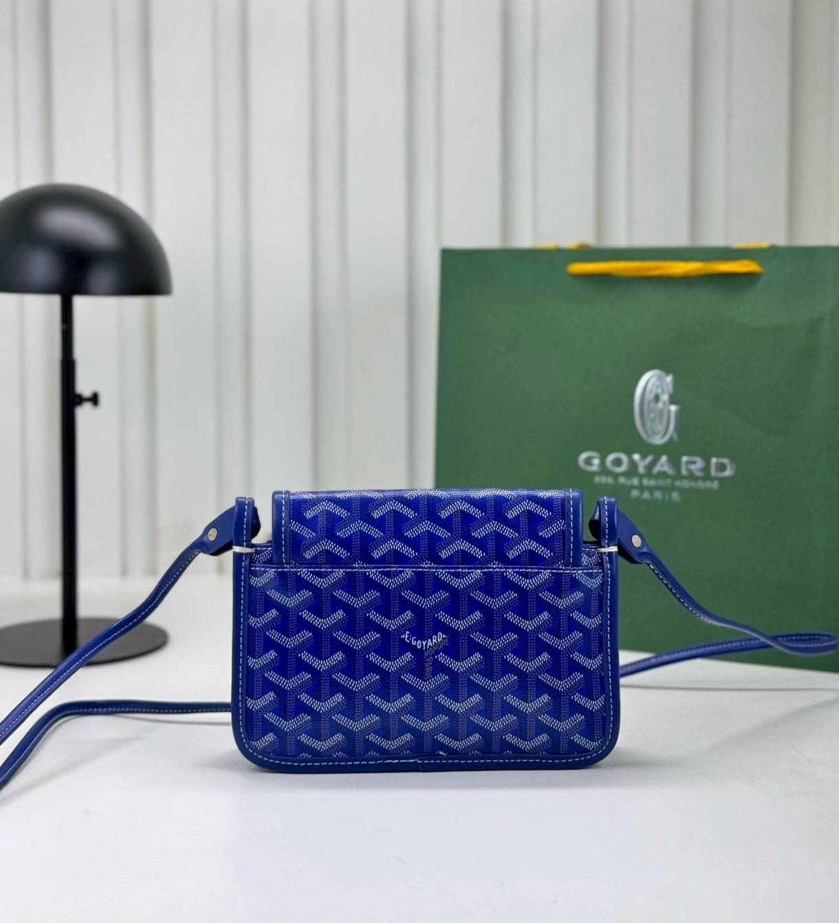 10 สี ORI หนังแท้ | GOYARD Plumet pouch-wallet กระเป๋าสะพายใบเล็กกะทัดรัด ดีไซน์กระเป๋าสตางค์ Plumet ดีไซน์มาพร้อมช่องใส่เหรียญ ธนบัตร และบัตรต่างๆ สามารถสะพายไหล่เป็นกระเป๋าสะพายข้างได้เหมือนกระเป๋าใบเล็ก
