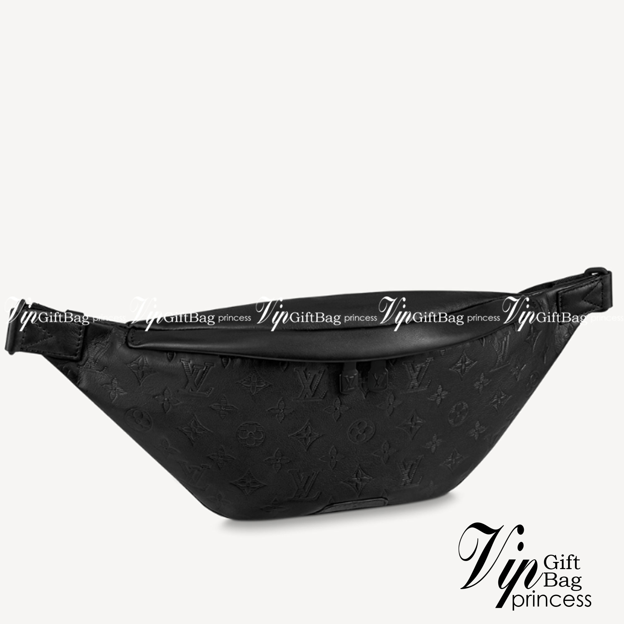 LV Discovery Bumbag Black Monogram Shadow Kalbsleder / LV Belt Bag เกรดใช้งานสลับใบจริงได้ เทพออริจินอล เนื้องานสวยงาม หนังแท้ ใช้ได้ทั้งชายหญิง ภาพสินค้าถ่ายจากงานขายจริงใช้งานต่างประเทศได้
