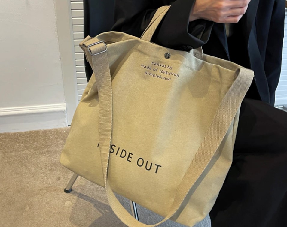 กระเป๋าสะพายผ้าแคนวาส ทรงสี่เหลี่ยม ใบใหญ่ ใส่ของได้เยอะ กระเป๋าผ้าแคนวาส ผู้หญิง สวย ๆ 178669