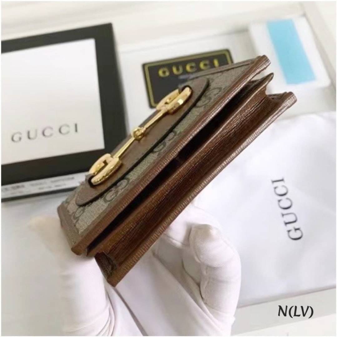 หนังแท้ GUCCI horsebit wallet / GUCCI Jackie wallet / GUCCI WALLET พร้อมส่งที่ไทย กระเป๋าสตางค์รุ่นยอดนิยม งานหนังแท้ทั้งใบ ภาพสินค้าถ่ายจากงานขายจริง ใช้งานต่างประเทศได้ สวยๆ กันแล้ววันนี้ ใบนี้ must have..ค่ะ.!!