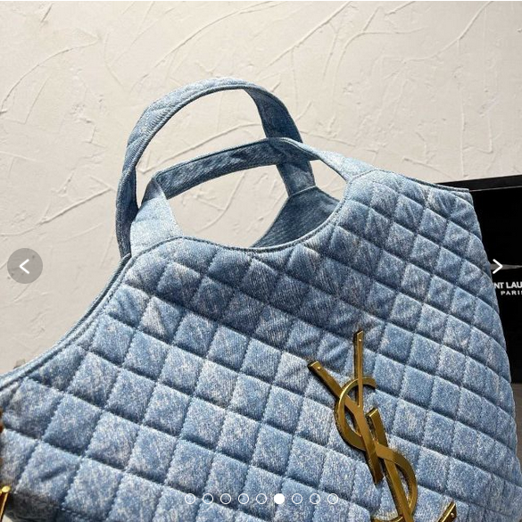 14" YSL icare maxi shopping Denim bag / YSL tote denim bag กระเป๋าไซส์ใหญ่ พร้อมใบเล็ก วัสดุเดนิมเย็บลายตาข่าย (Quilted Bag) ดีไซน์คล้ายตะกร้าช็อปปิ้ง โฉบเฉี่ยวกว่าหลายระดับด้วยการประดับฮาร์ดแวร์ทองเหลืองในตัวอักษร YSL สะดุดตา มอบสไตล์เรียบง่ายแต่คลา
