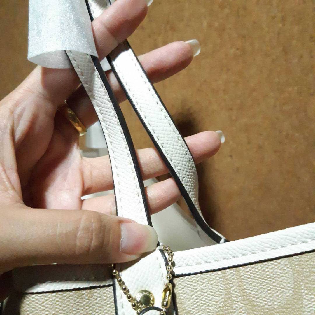 COACH F36658 REVERSIBLE CITY TOTE IN SIGNATURE CANVAS WITH POUCH