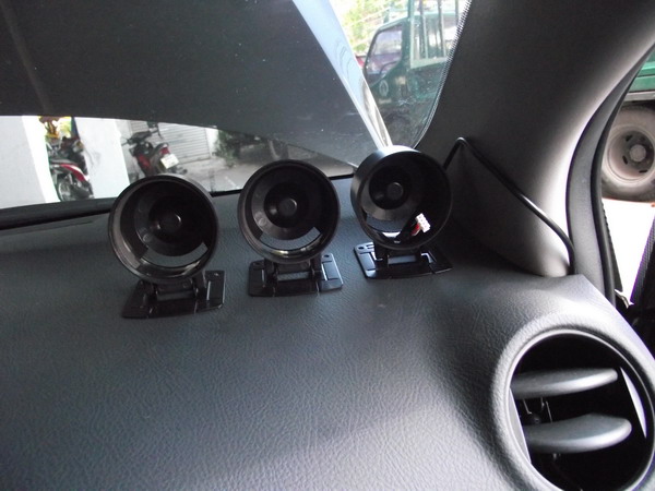 ถ้วย/ขาตั้ง เกจ์วัด ทรงสั้น 60 mm racetech defi autogauge